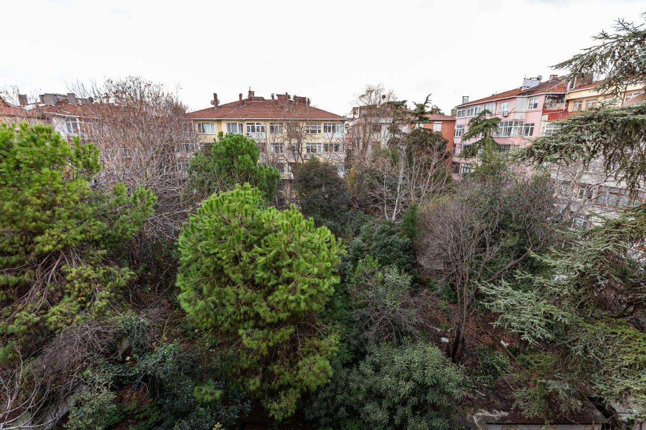 Charming Apartment Surrounded By Vibrant Attractions In Kadikoy イスタンブール エクステリア 写真
